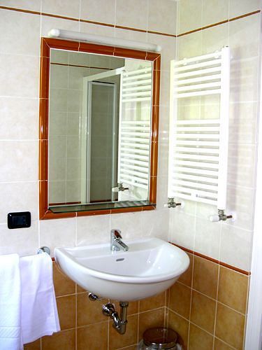 Hotel Fontana Rubiera Kültér fotó